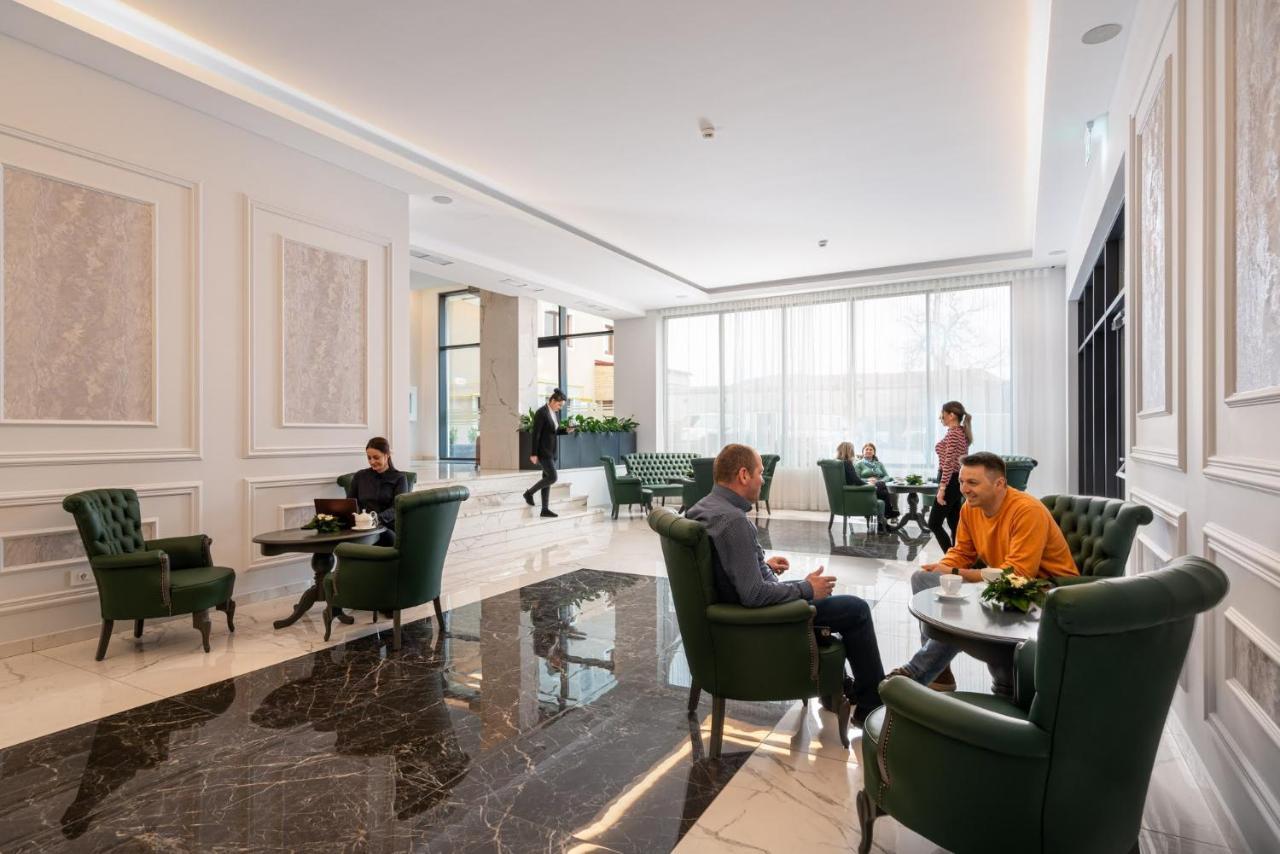 Hotel Leul De Aur Sebeş 외부 사진