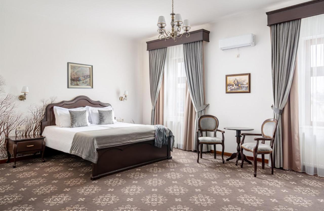 Hotel Leul De Aur Sebeş 외부 사진